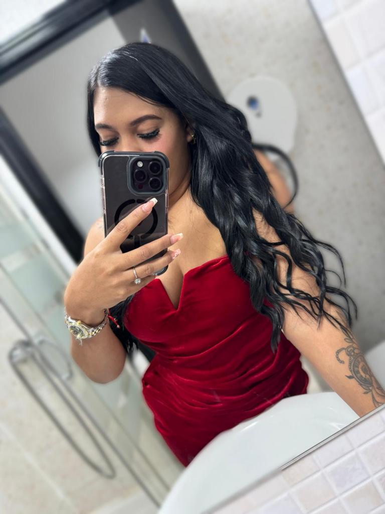 613969961: Chica busca chico en Tenerife