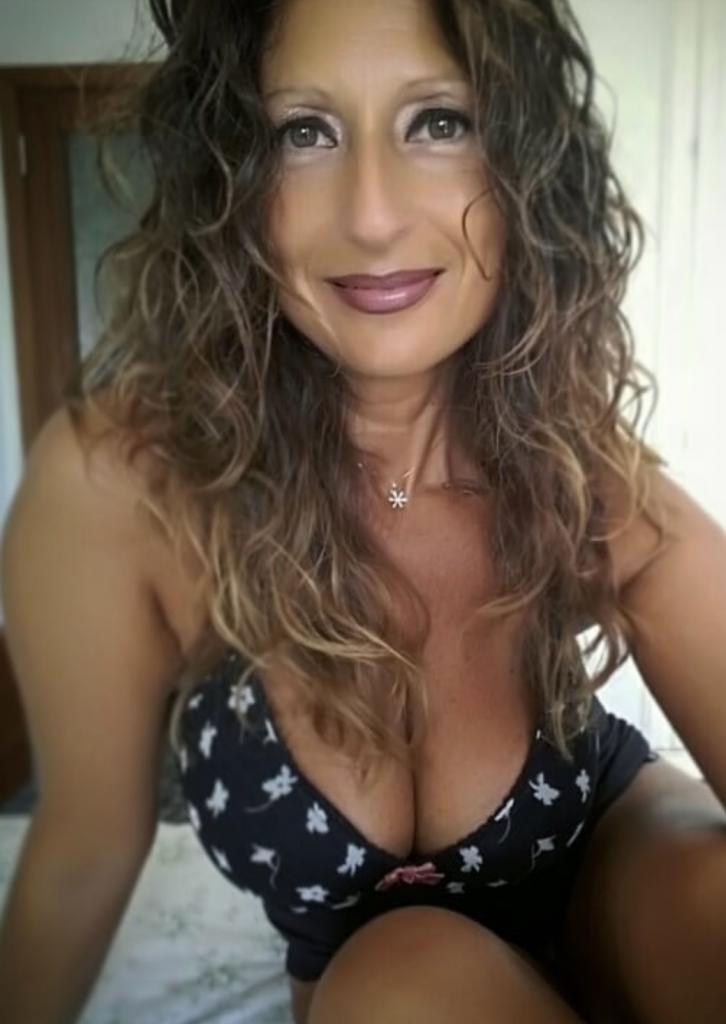 642119325: Chica busca chico en Lérida