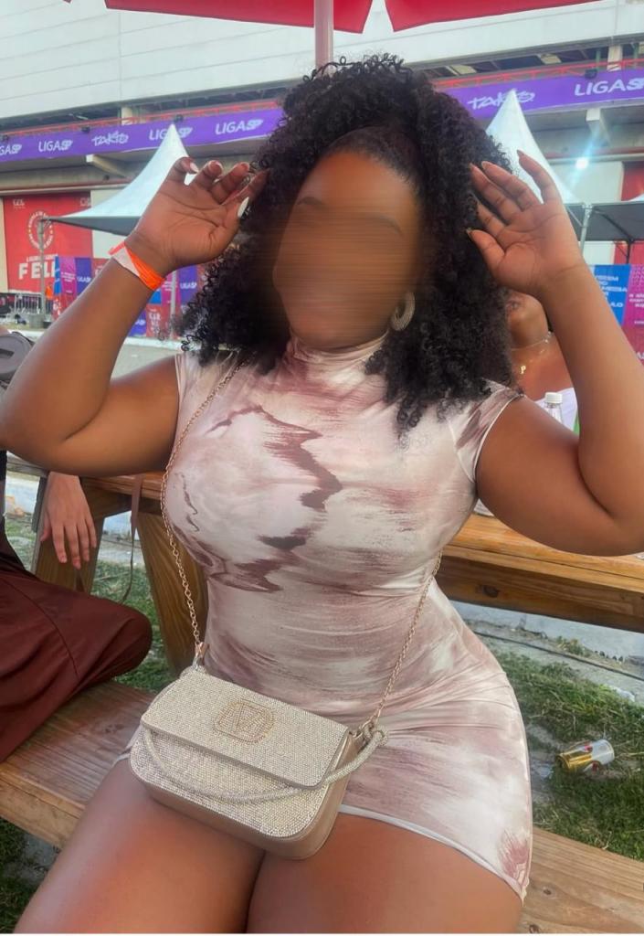 Chica busca chico en Jaén: 