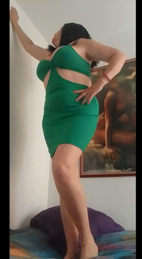 614861942: Chica busca chico en Madrid