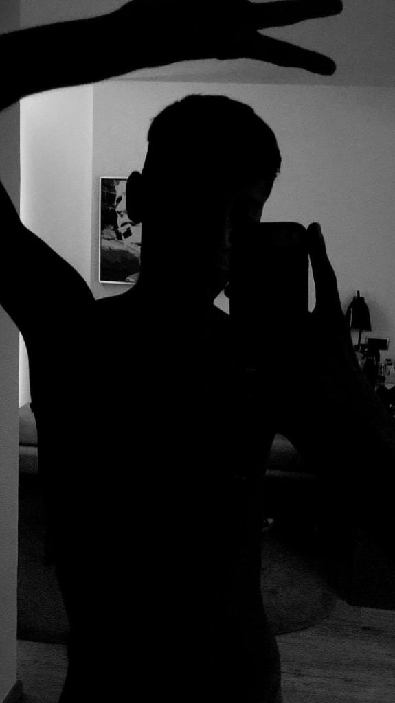 Chico busca chica en Málaga: 