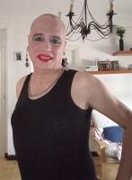 676841258: Chico busca chica en Sevilla