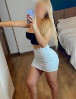631017671: Chica busca chico en Sevilla