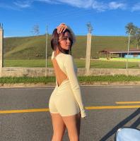 613832371: Chica busca chico en Valencia