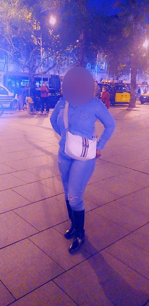 Chica busca chico en Almería: 