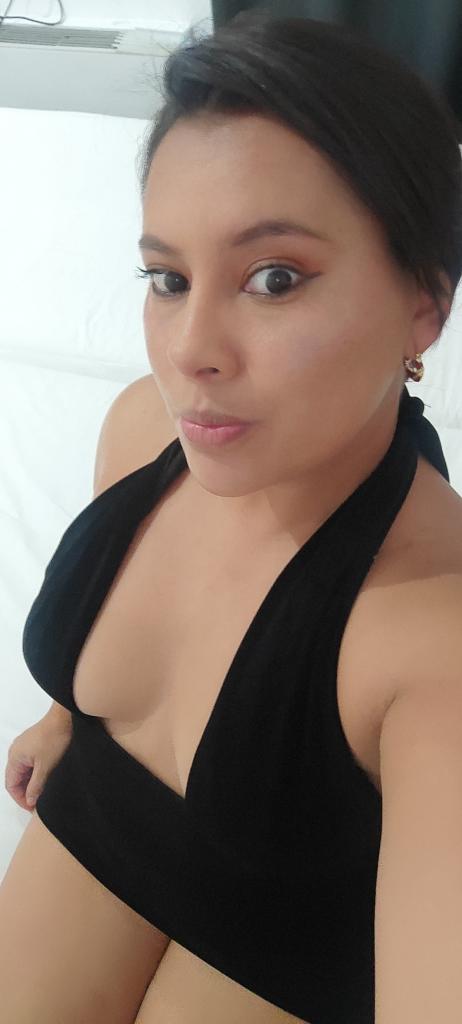 602302320: Chica busca chico en Barcelona