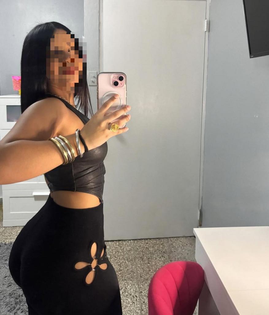 613231508: Chica busca chico en Orense