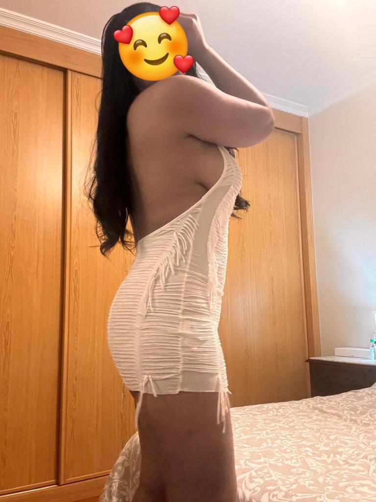 657886177: Chica busca chico en La Coruña