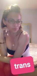 662214309: Chica busca chico en Barcelona