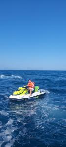 600275833: Chico busca chica en Sevilla