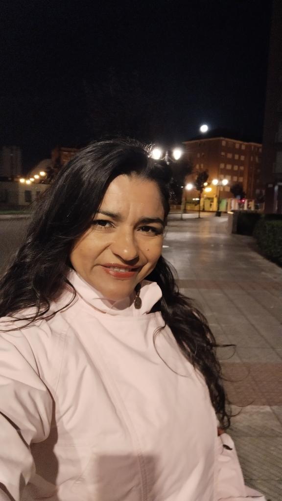 Chica busca chico en Asturias: 