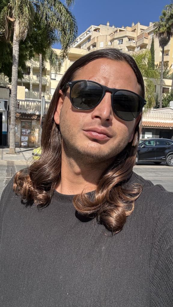 Chico busca chica en Málaga: 