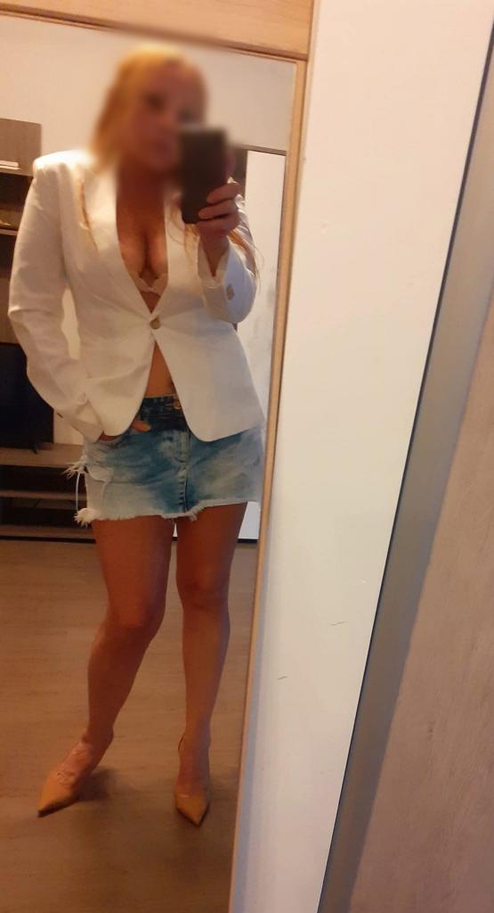 Chica busca chico en Lugo: 