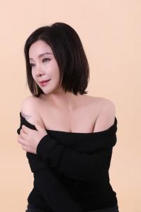 661160752: Chica busca chico en Ibiza