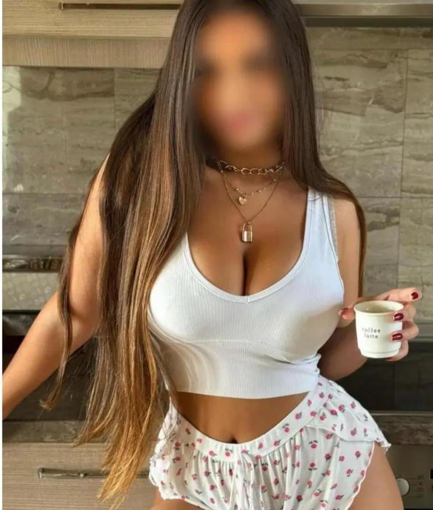 Chica busca chico en Granada: 