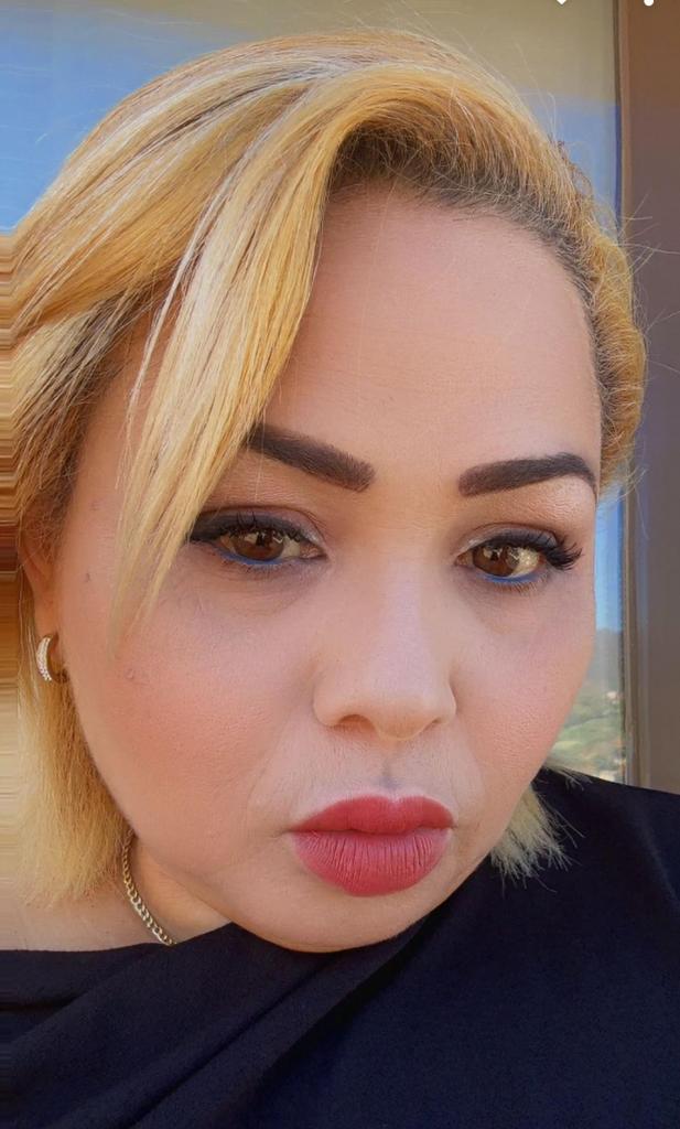 Chica busca chico en Cádiz: 