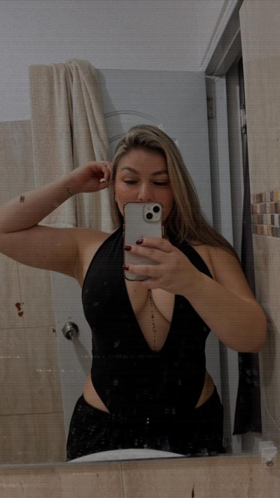 Chica busca chico en Tenerife: 