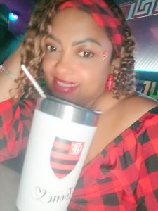 689739268: Chica busca chico en Zaragoza