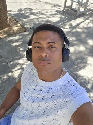 602379705: Chico busca chica en Barcelona