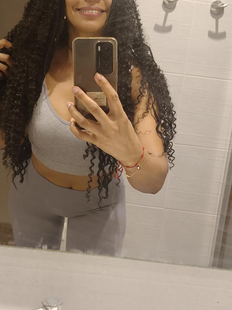 674832819: Chica busca chico en Navarra