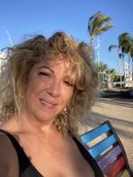 698195418: Chica busca chico en La Coruña