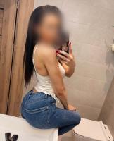 613336105: Chica busca chico en Sevilla