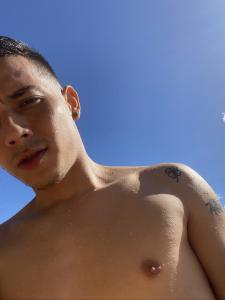 641454323: Chico busca chica en Barcelona