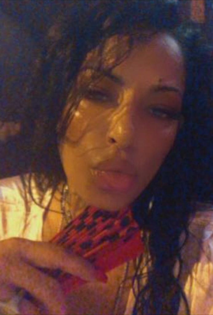 Chica busca chico en Ibiza: 