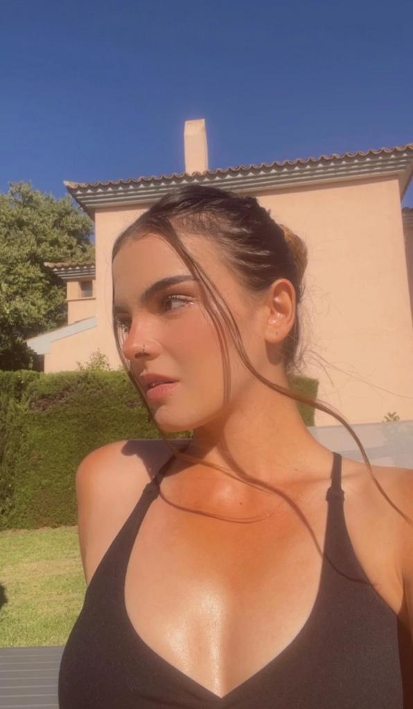 Chica busca chico en Ibiza: 