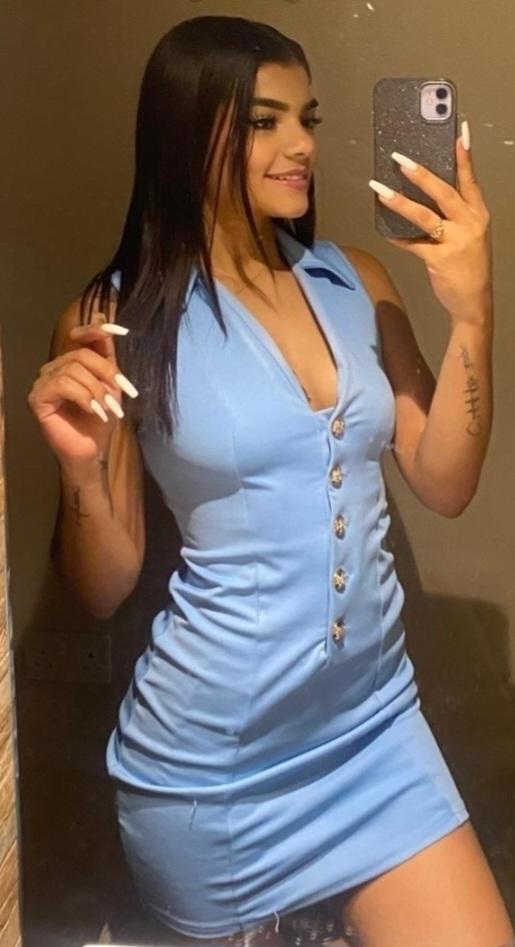 676463299: Chica busca chico en Pontevedra