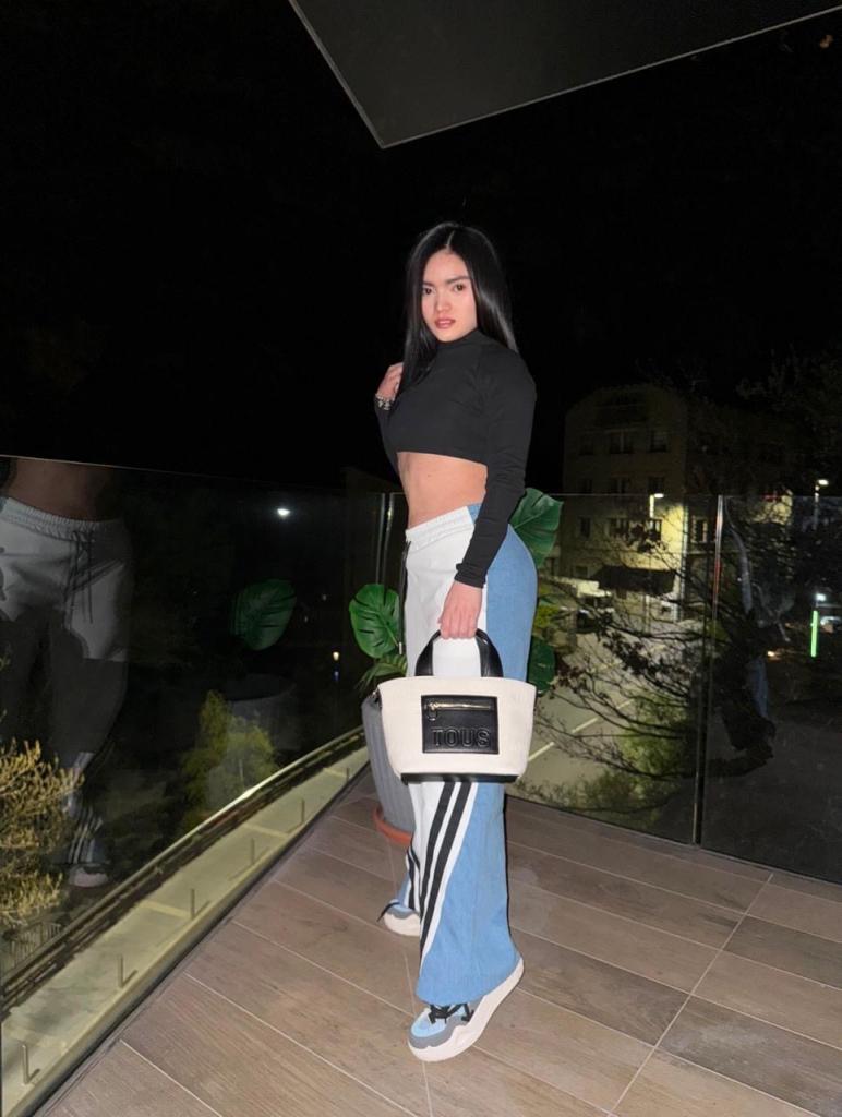 Chica busca chico en Lérida: 