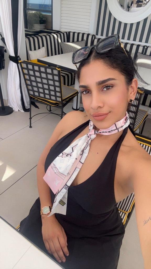 611265138: Chica busca chico en Málaga