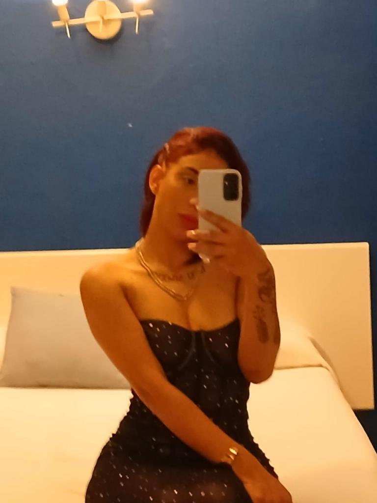 Chica busca chico en Ibiza: 