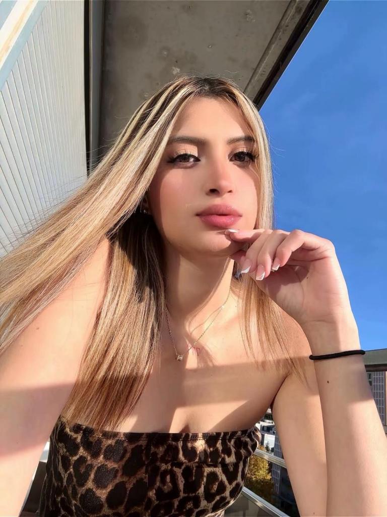 Chica busca chico en Barcelona: 