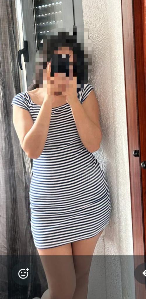 643977044: Chica busca chico en Murcia