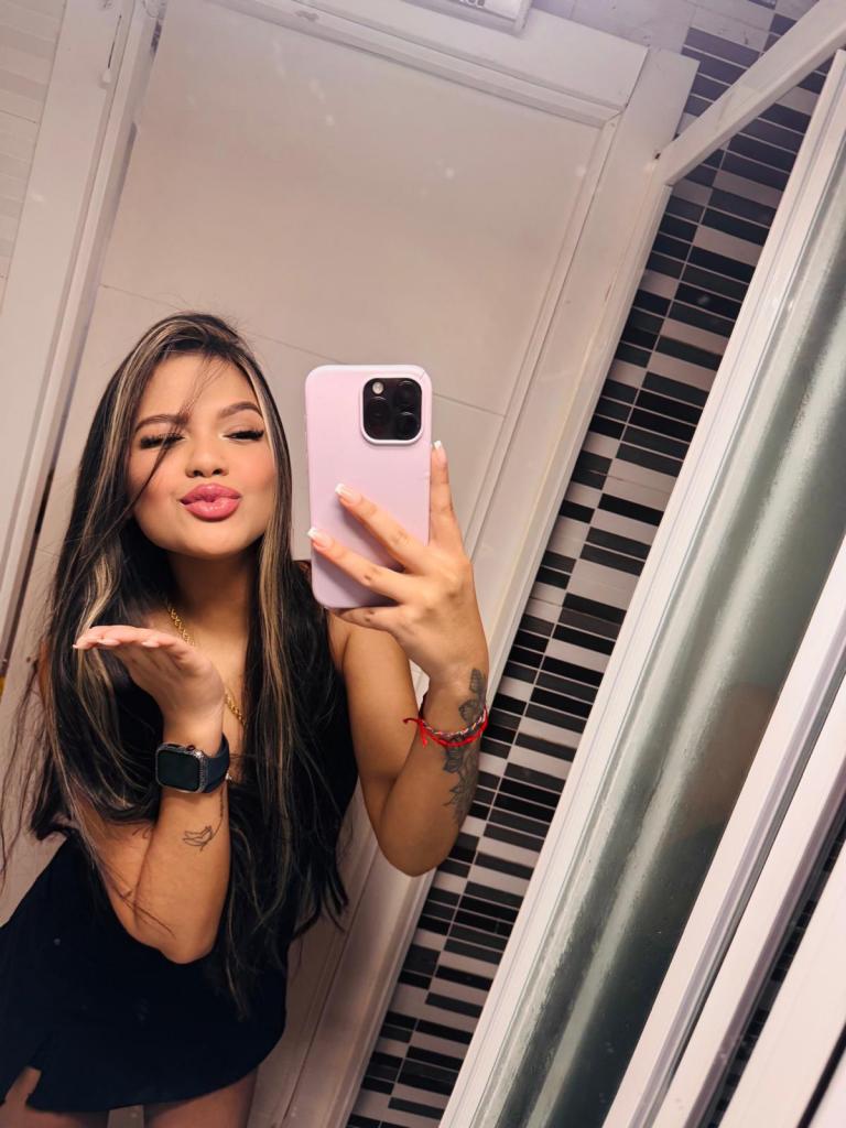 Chica busca chico en Asturias: 