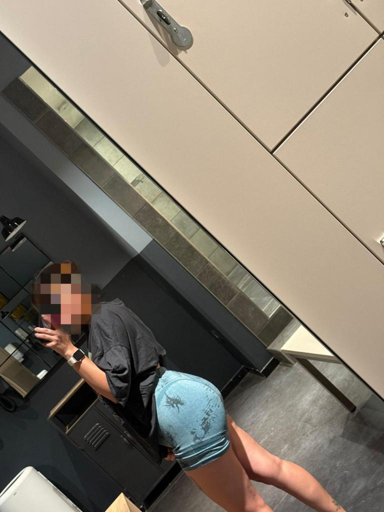 633920212: Chica busca chico en Sevilla