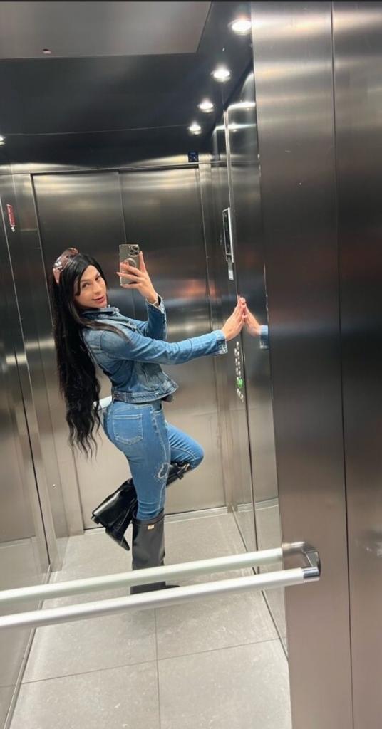 603957881: Travesti en Tarragona