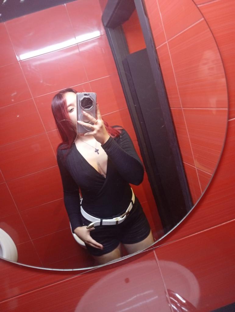 Chica busca chico en Alicante: 