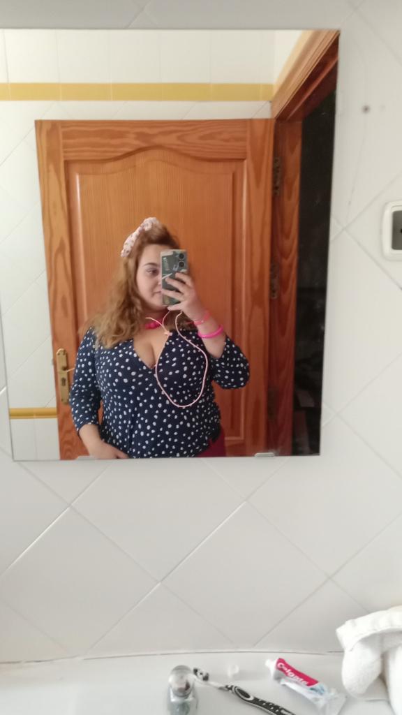 604936081: Chica busca chico en Murcia