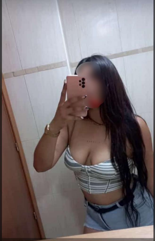 Chica busca chico en Tenerife: 
