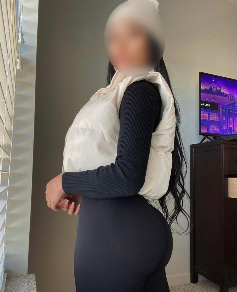 Chica busca chico en Huesca: 