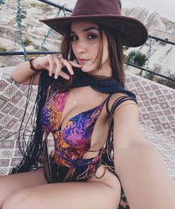 613371276: Chica busca chico en Mallorca