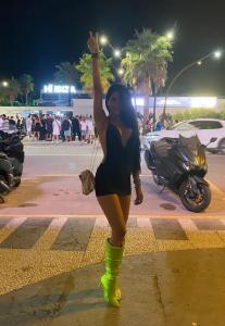 689300771: Chica busca chico en Alicante