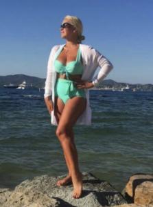 613457995: Chica busca chico en Lérida