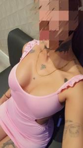 672962231: Chica busca chico en Gerona