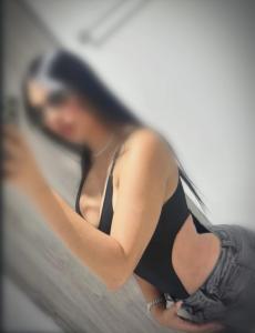 613251945: Chica busca chico en León