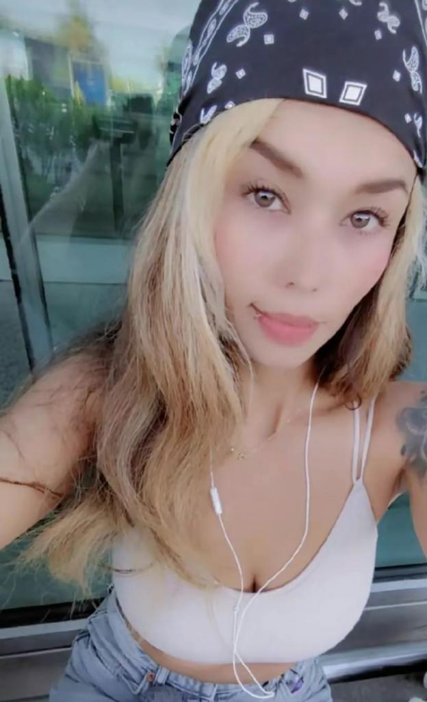 Chica busca chico en Las Palmas: Chica busca chico