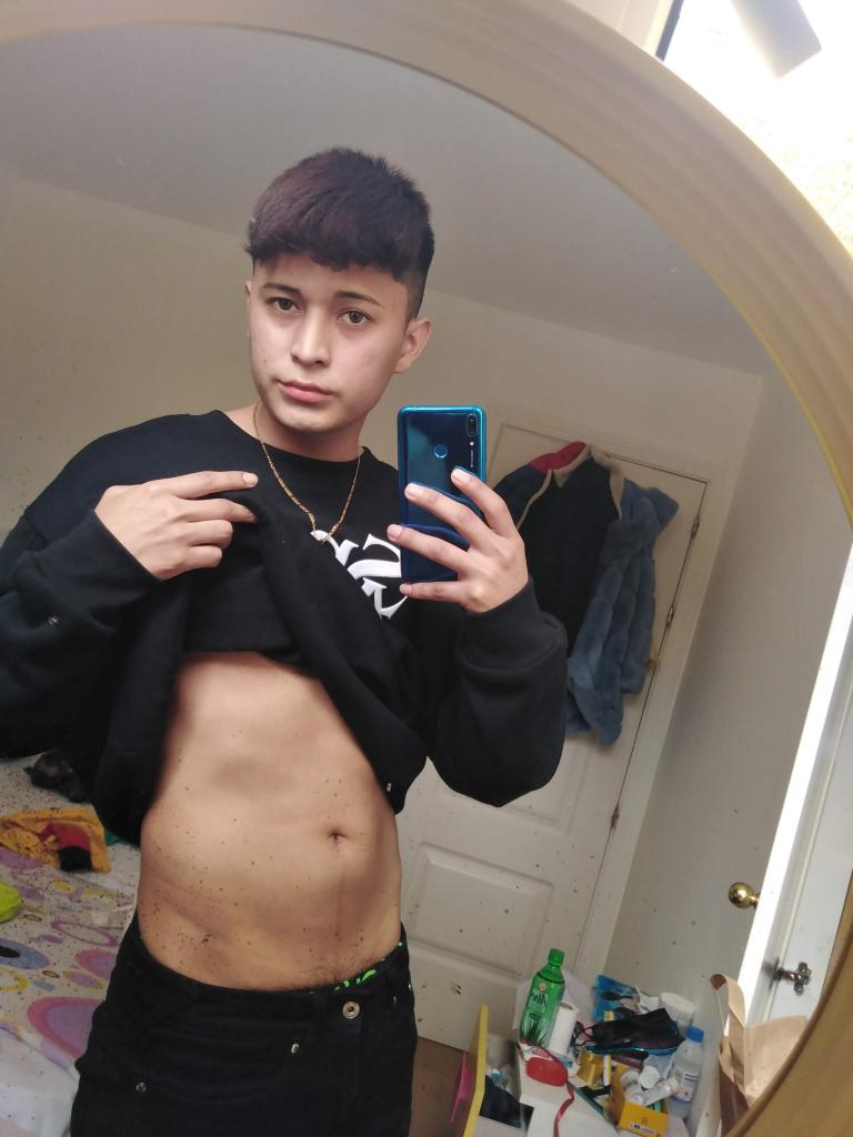 Chico busca chica en Alicante: 