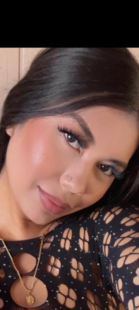 663411894: Chica busca chico en Málaga